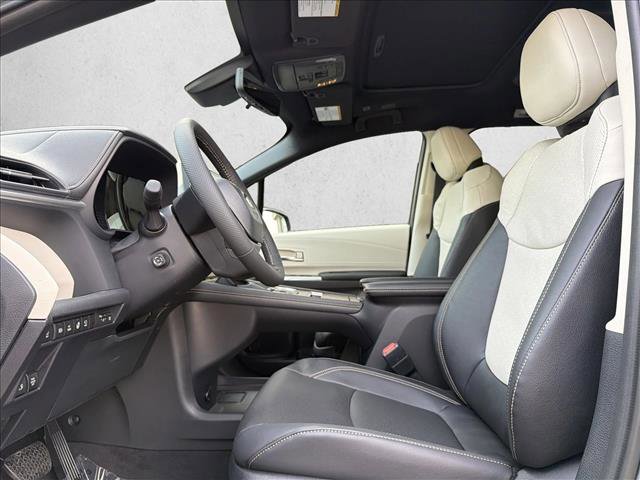 New 2026 Toyota Sienna Platinum image 11