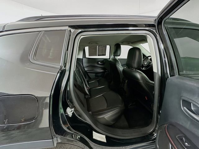 Used 2019 Jeep Compass Trailhawk image 24