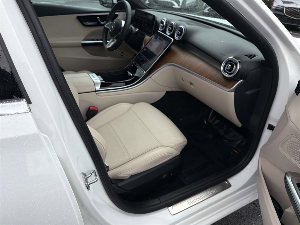Used 2023 Mercedes-Benz C 300 Sedan image 28