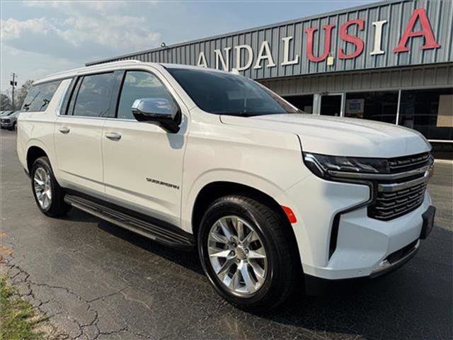 Used 2023 Chevrolet Suburban Premier AWD/4WD image 29
