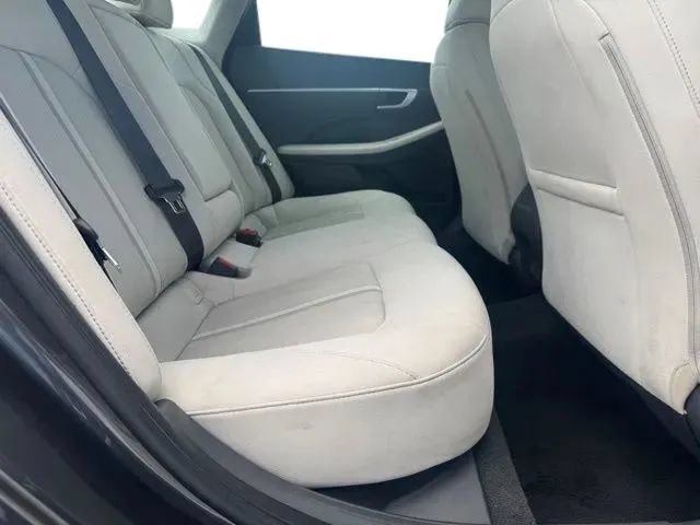 Used 2025 Hyundai Sonata SEL FWD image 16