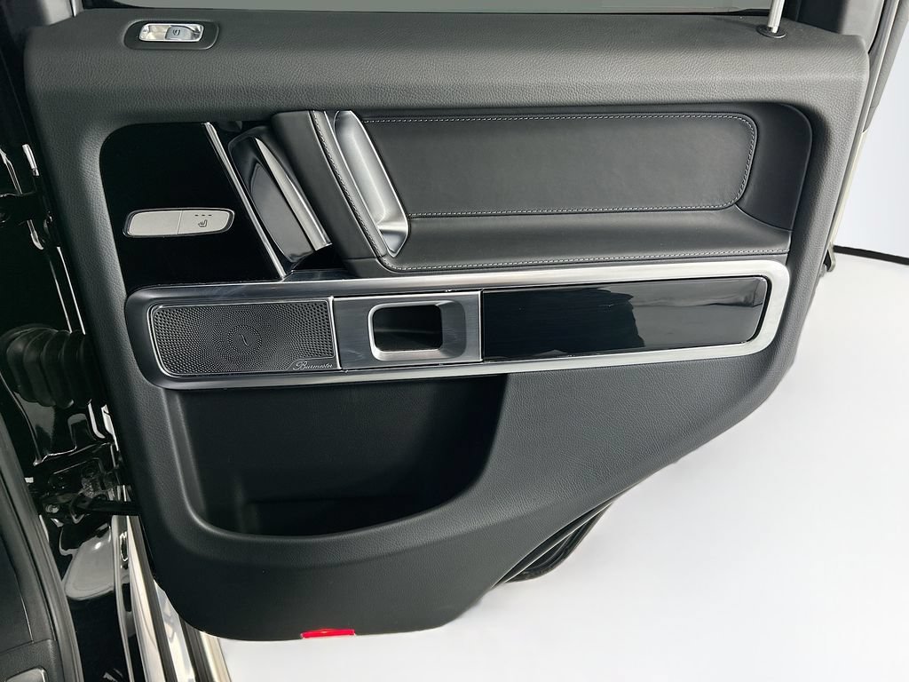 Used 2025 Mercedes-Benz G 550 image 26