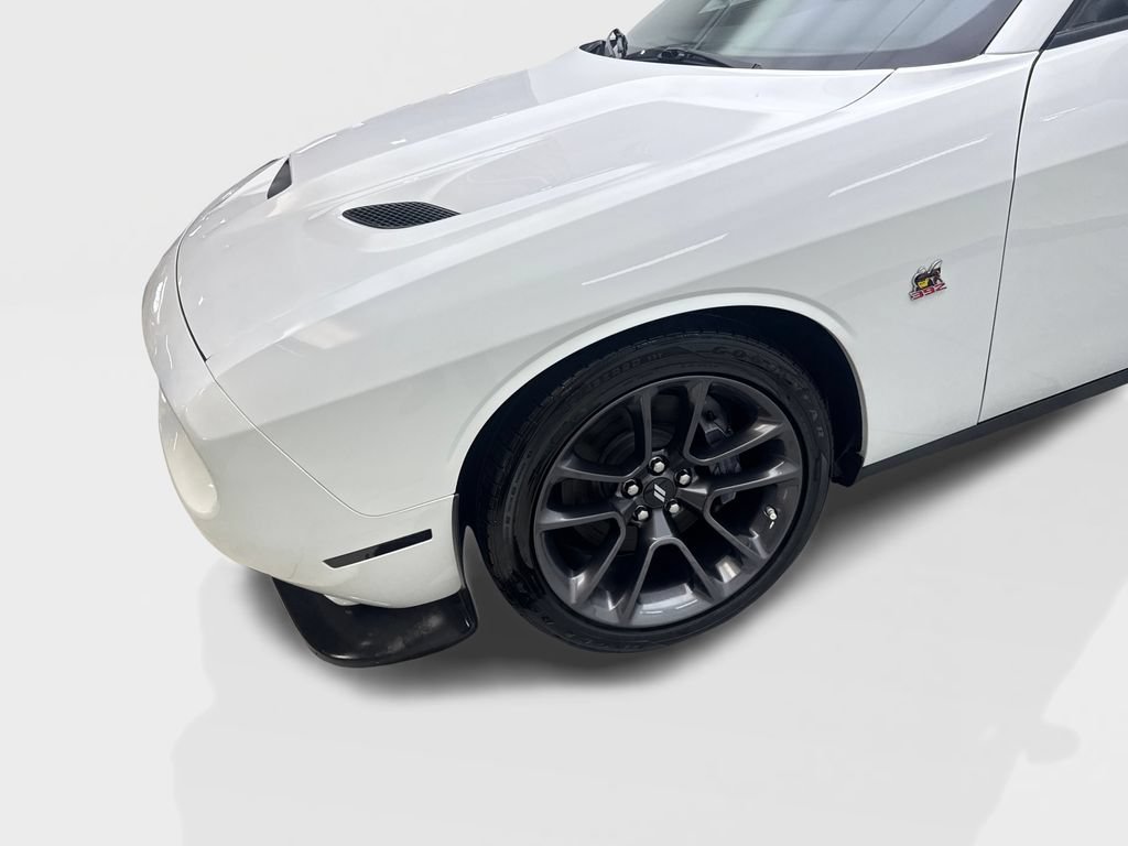 Used 2023 Dodge Challenger R/T Scat Pack RWD image 18