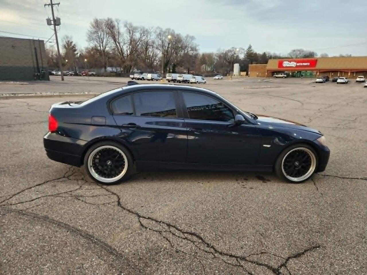 Used 2007 BMW 328i Sedan RWD image 2