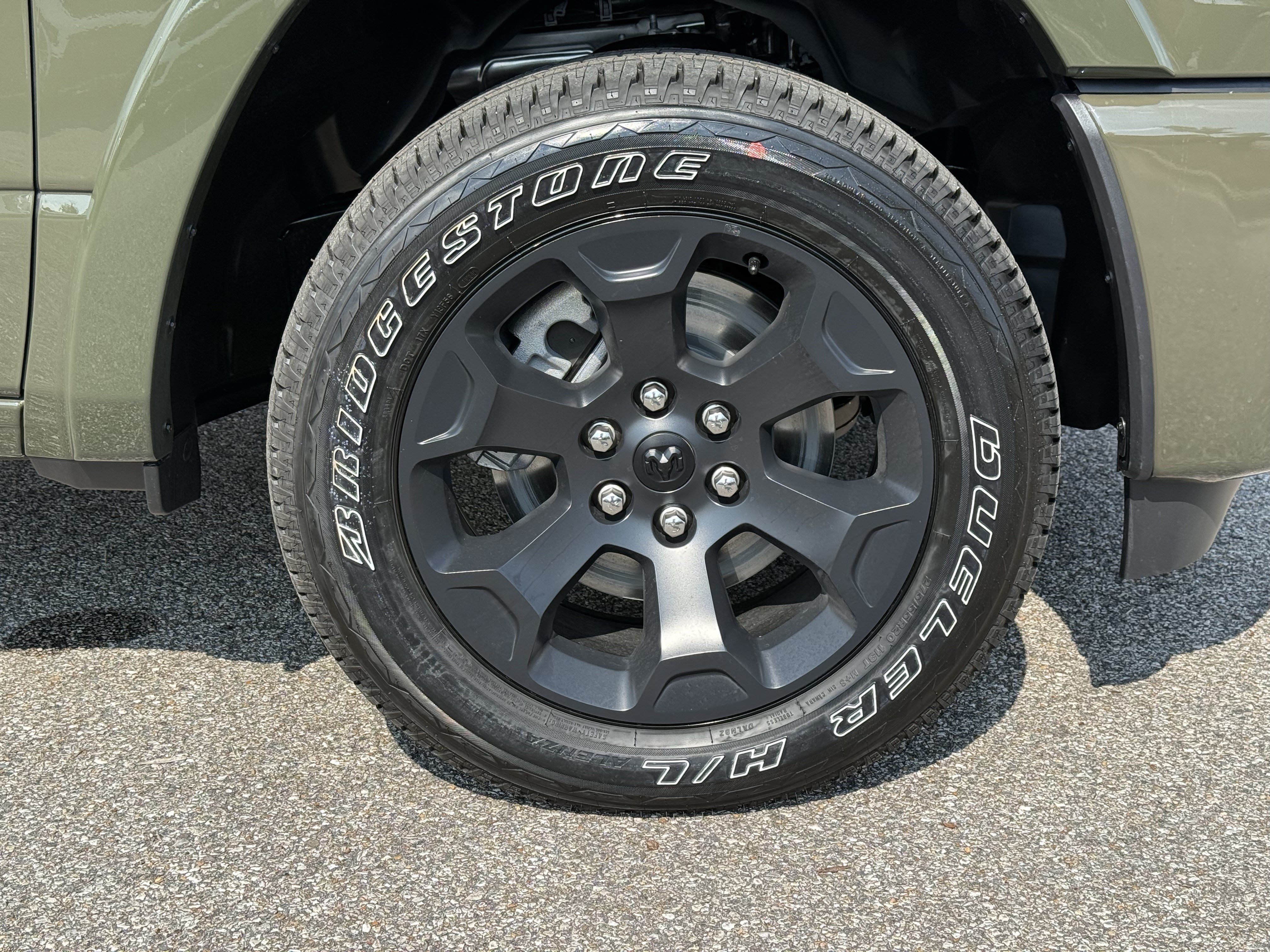 New 2026 RAM 1500 Big Horn AWD/4WD image 13