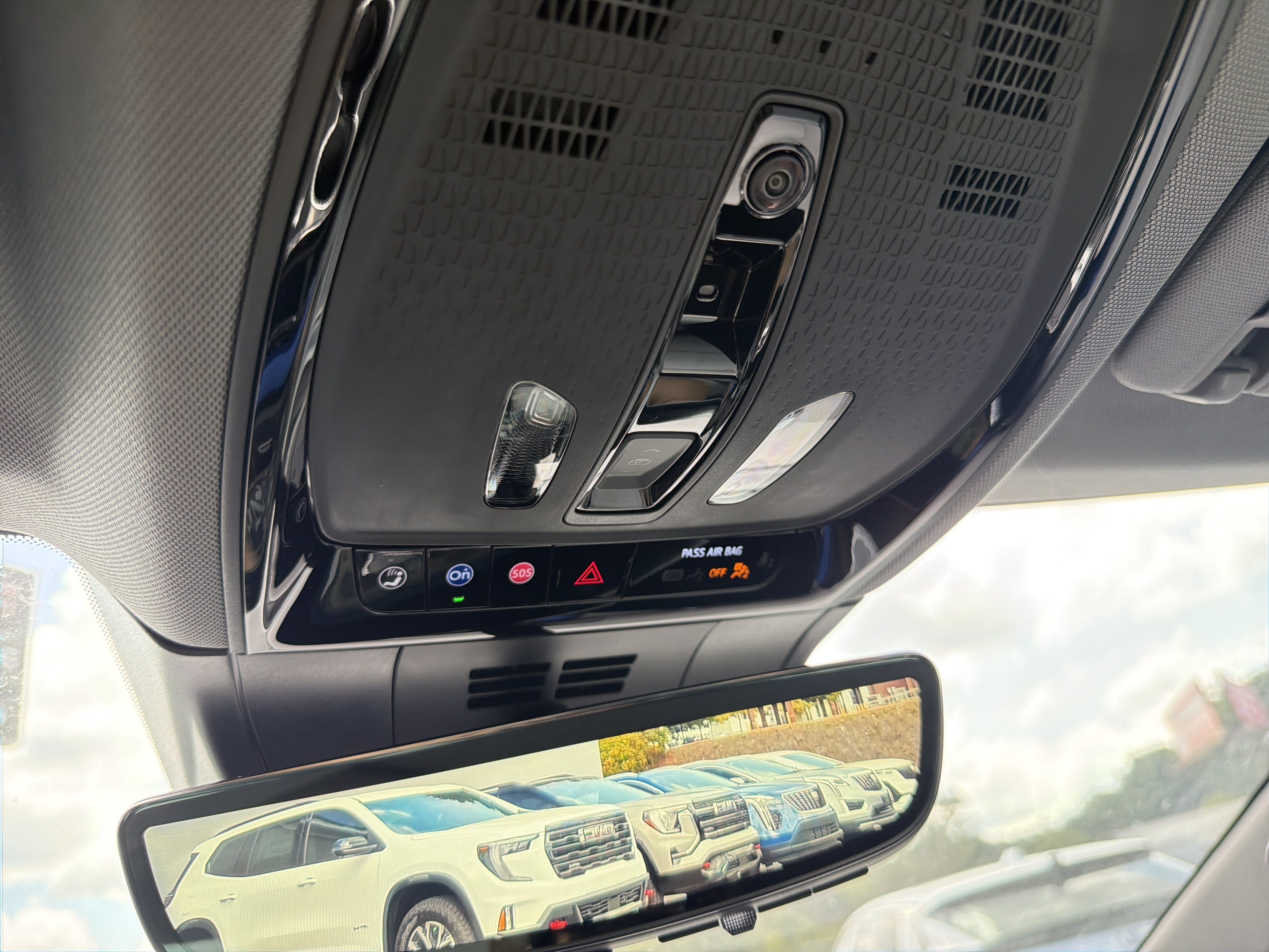 New 2027 Cadillac Optiq Luxury RWD image 23
