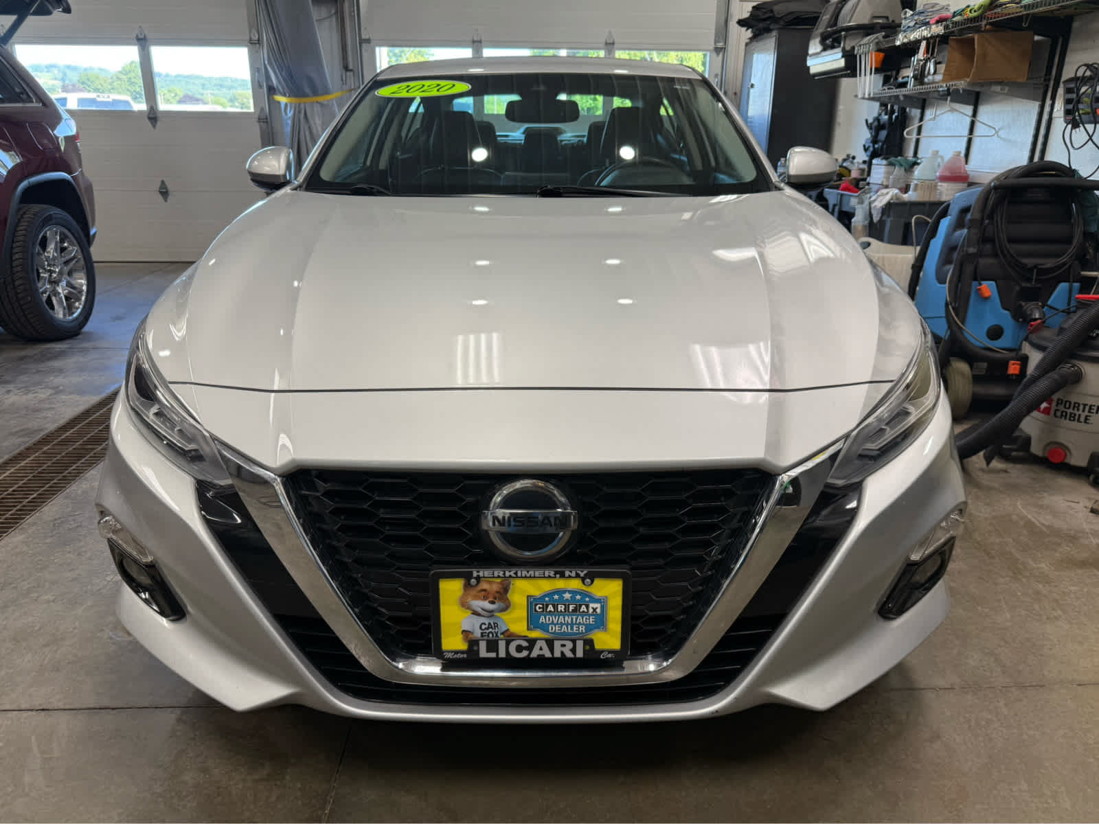 Used 2020 Nissan Altima 2.5 SL AWD/4WD image 2