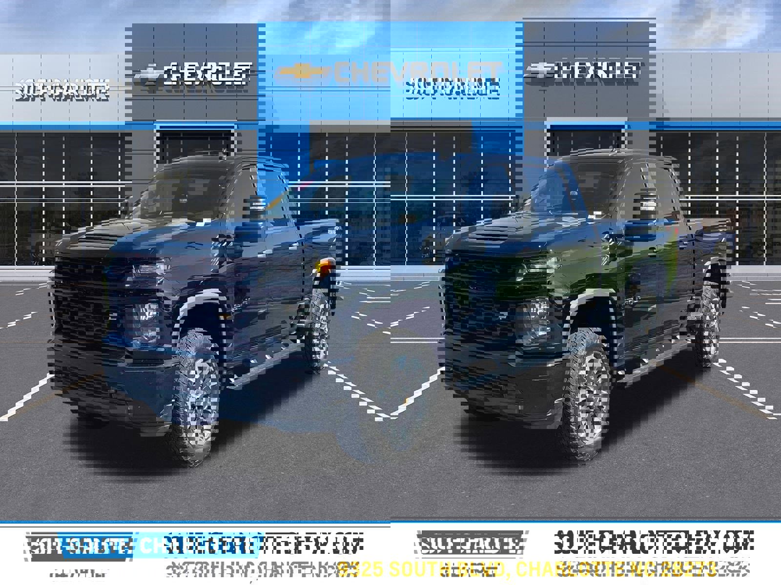 Used 2021 Chevrolet Silverado 2500 Custom w/ Custom Value Package image 1