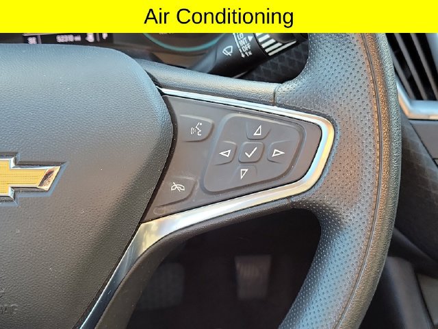 Used 2025 Chevrolet Malibu LT FWD image 12