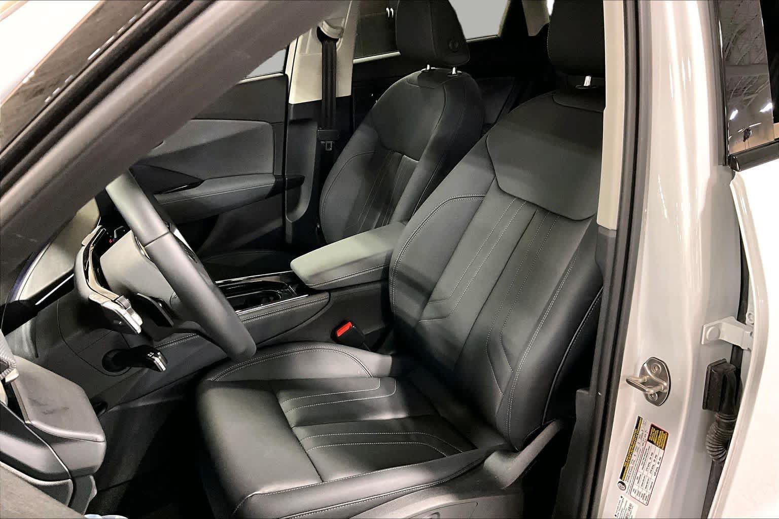 Certified 2026 Audi Q3 quattro 2.0T AWD/4WD image 8