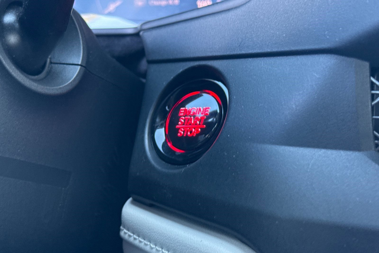 Certified 2025 Honda Accord SE image 32