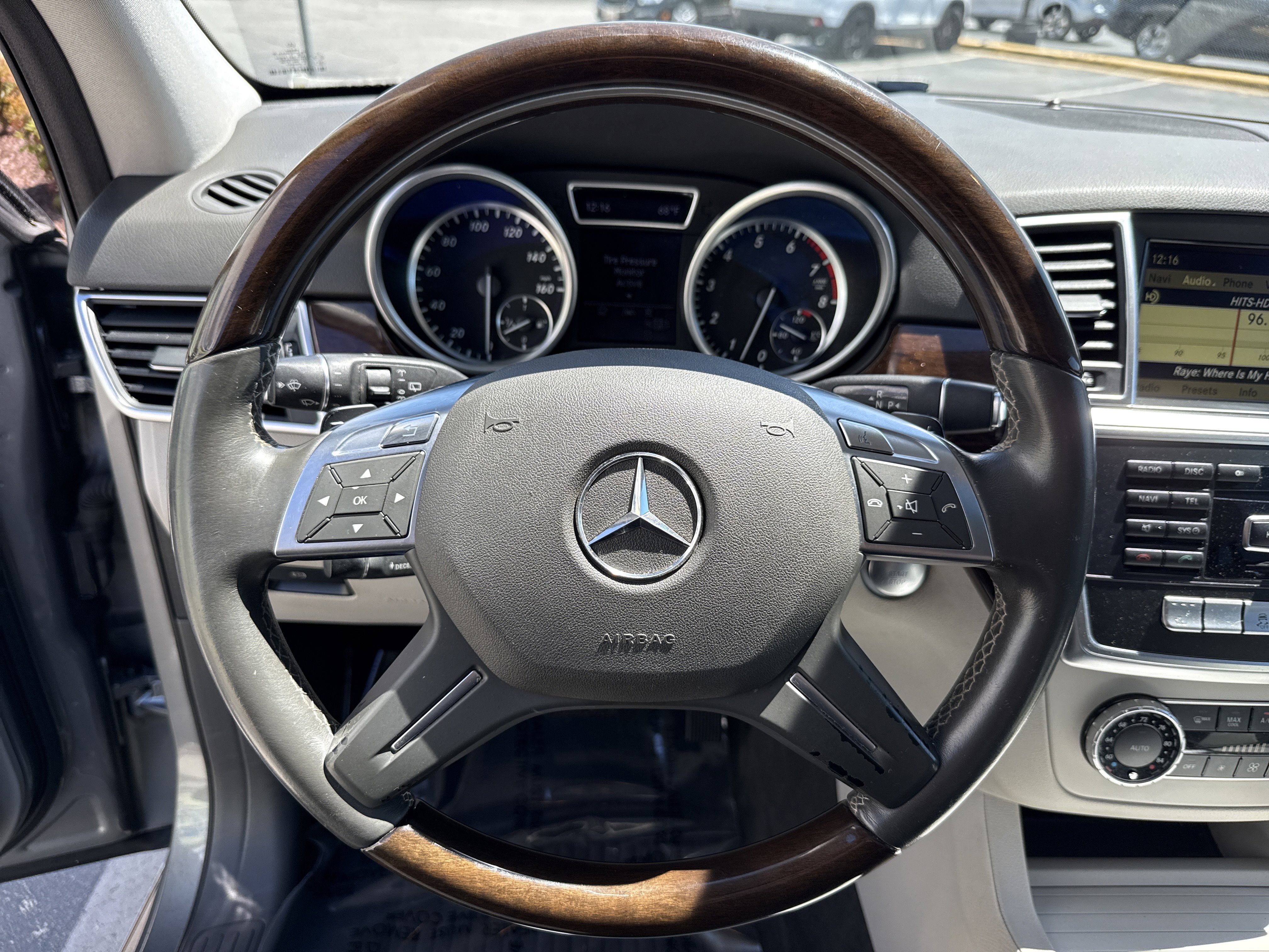Used 2012 Mercedes-Benz ML 350 4MATIC image 18