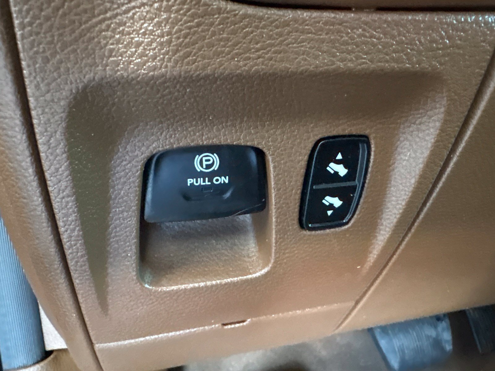 Used 2019 RAM 1500 Limited AWD/4WD image 16