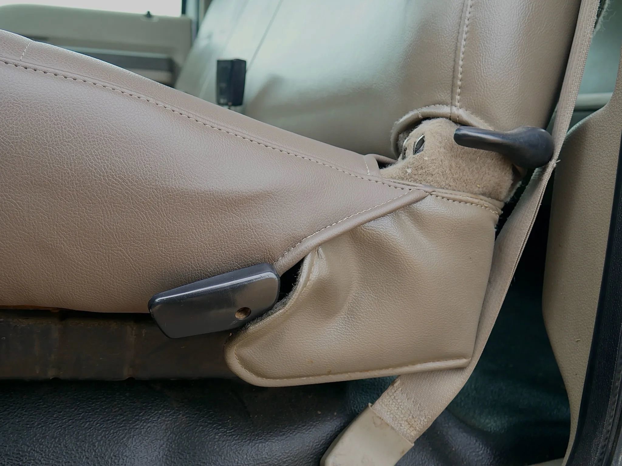 Used 2008 Ford F350 Lariat image 13