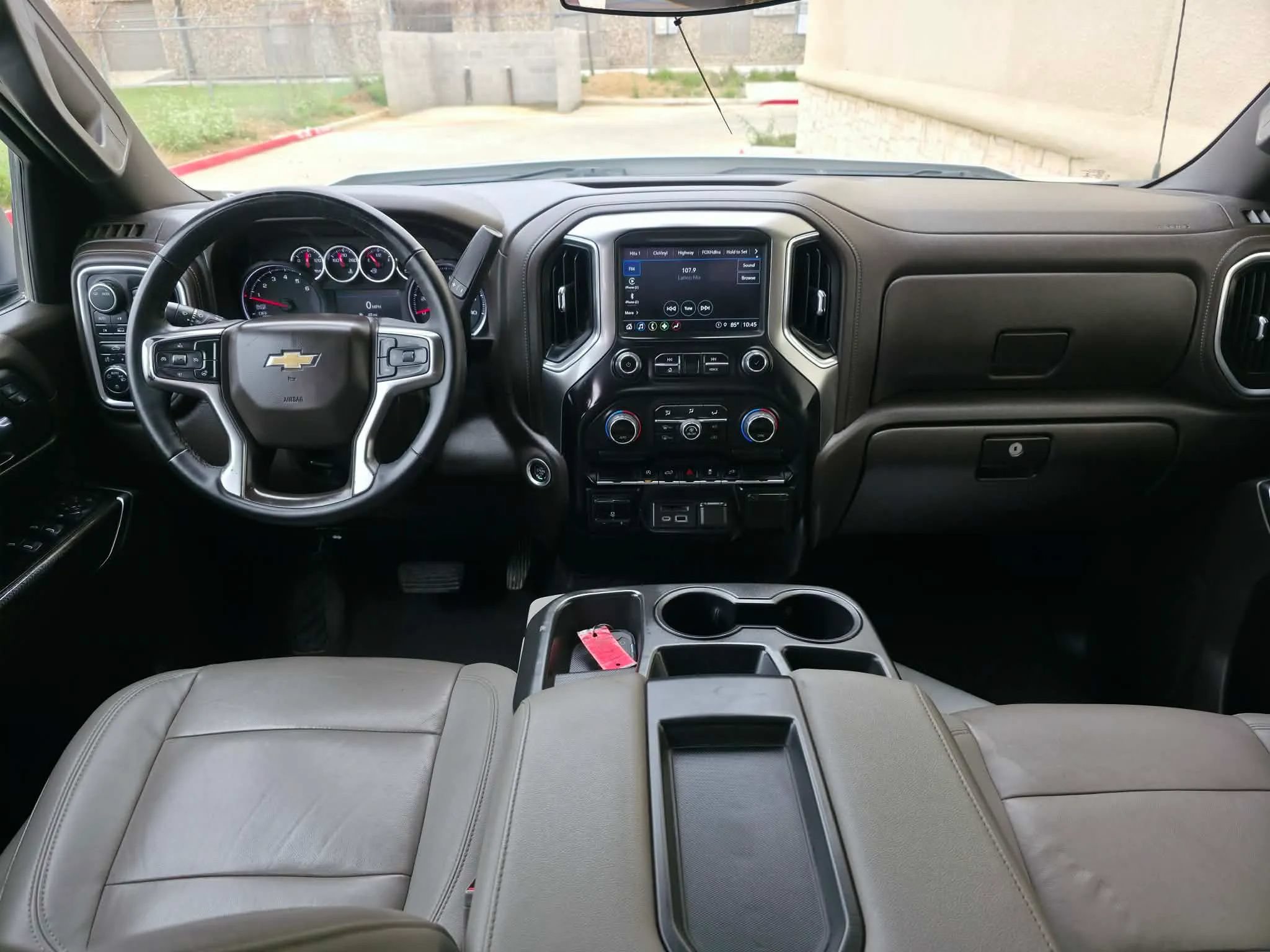Used 2022 Chevrolet Silverado 1500 LT w/ Texas Edition Plus AWD/4WD image 14