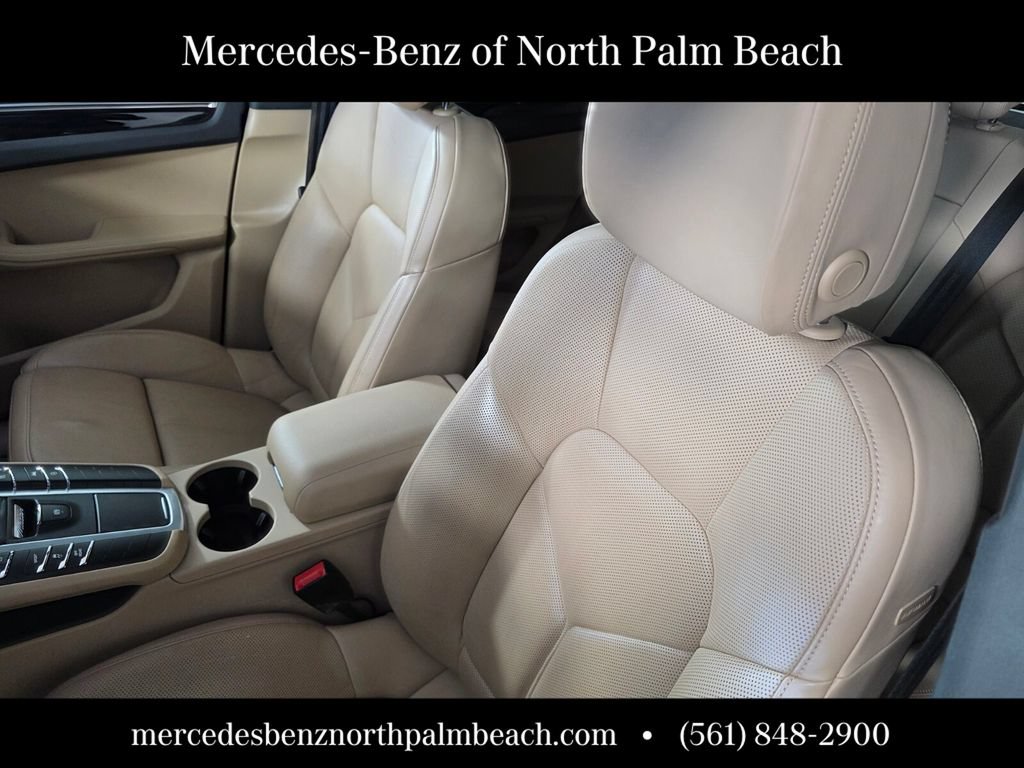 Used 2021 Porsche Macan AWD/4WD image 11