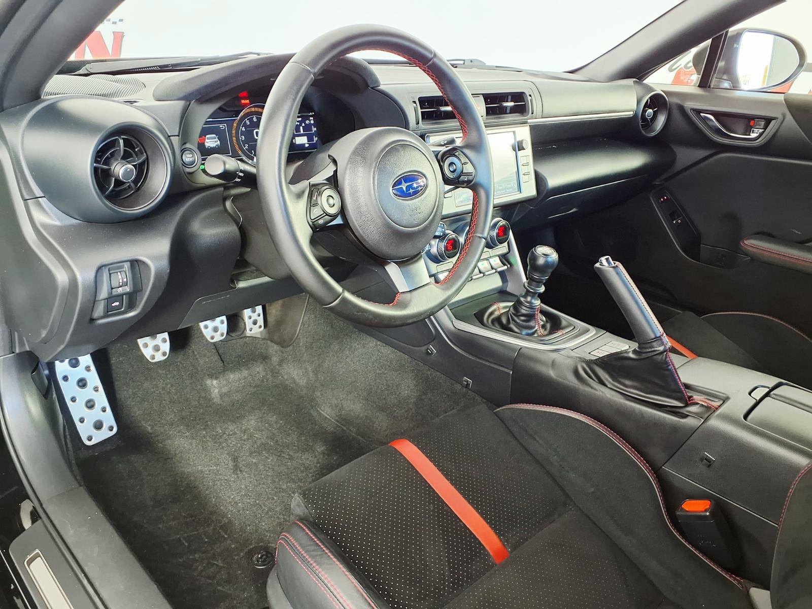 Certified 2023 Subaru BRZ Limited w/ Popular Package #1 RWD image 9