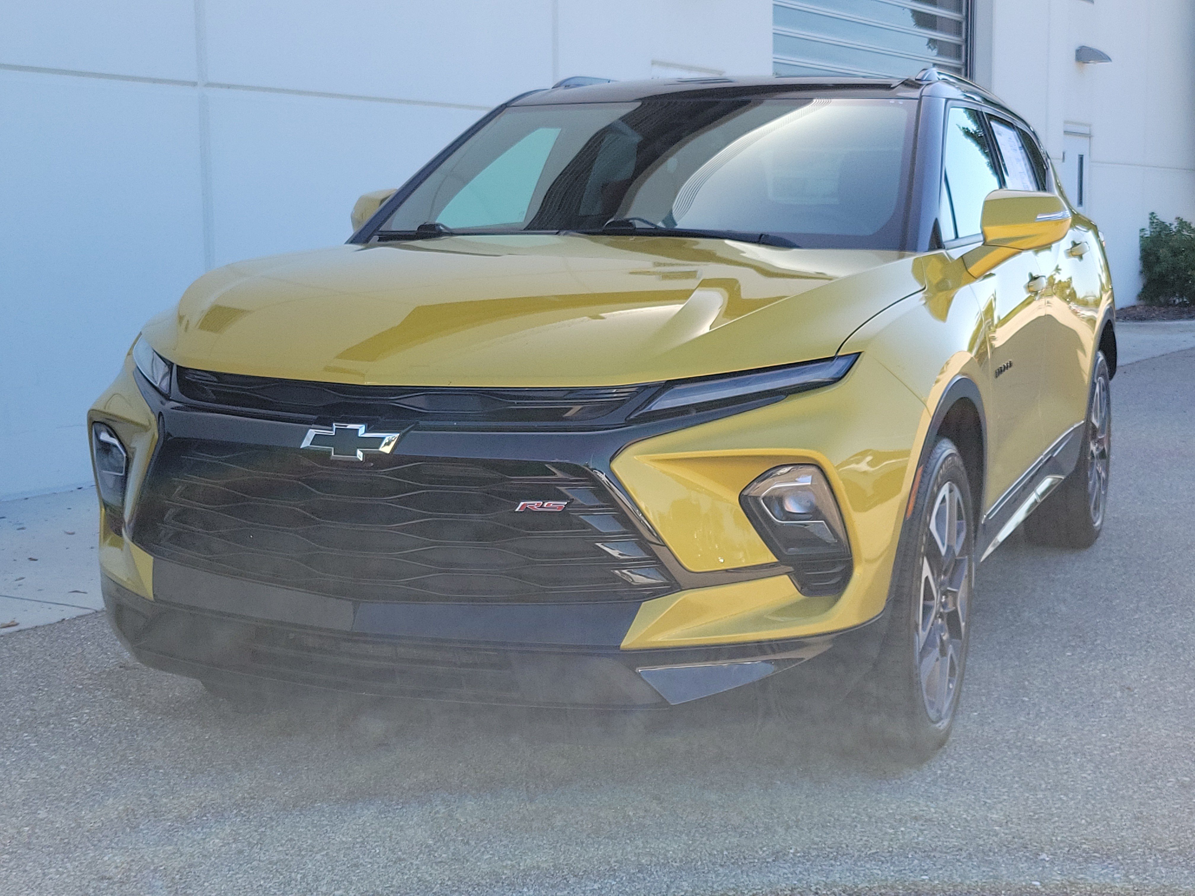 Used 2023 Chevrolet Blazer RS AWD/4WD image 3