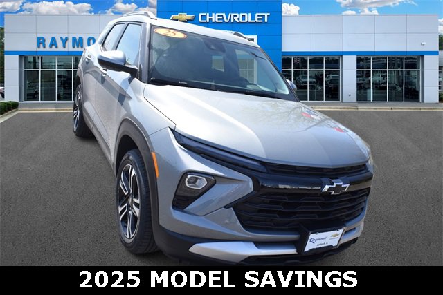 New 2025 Chevrolet TrailBlazer LT w/ Convenience Package image 9