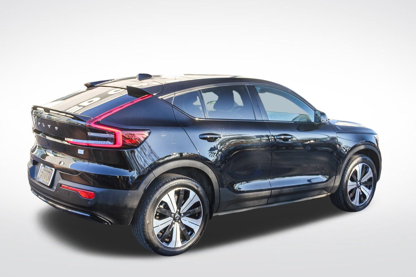 Used 2023 Volvo C40 P8 Recharge Plus w/ Protection Package Premier image 11