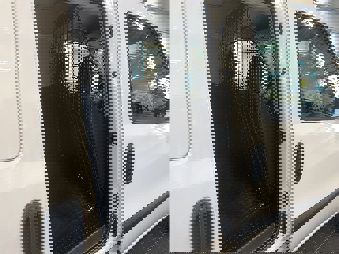 Used 2022 RAM ProMaster City Tradesman image 22