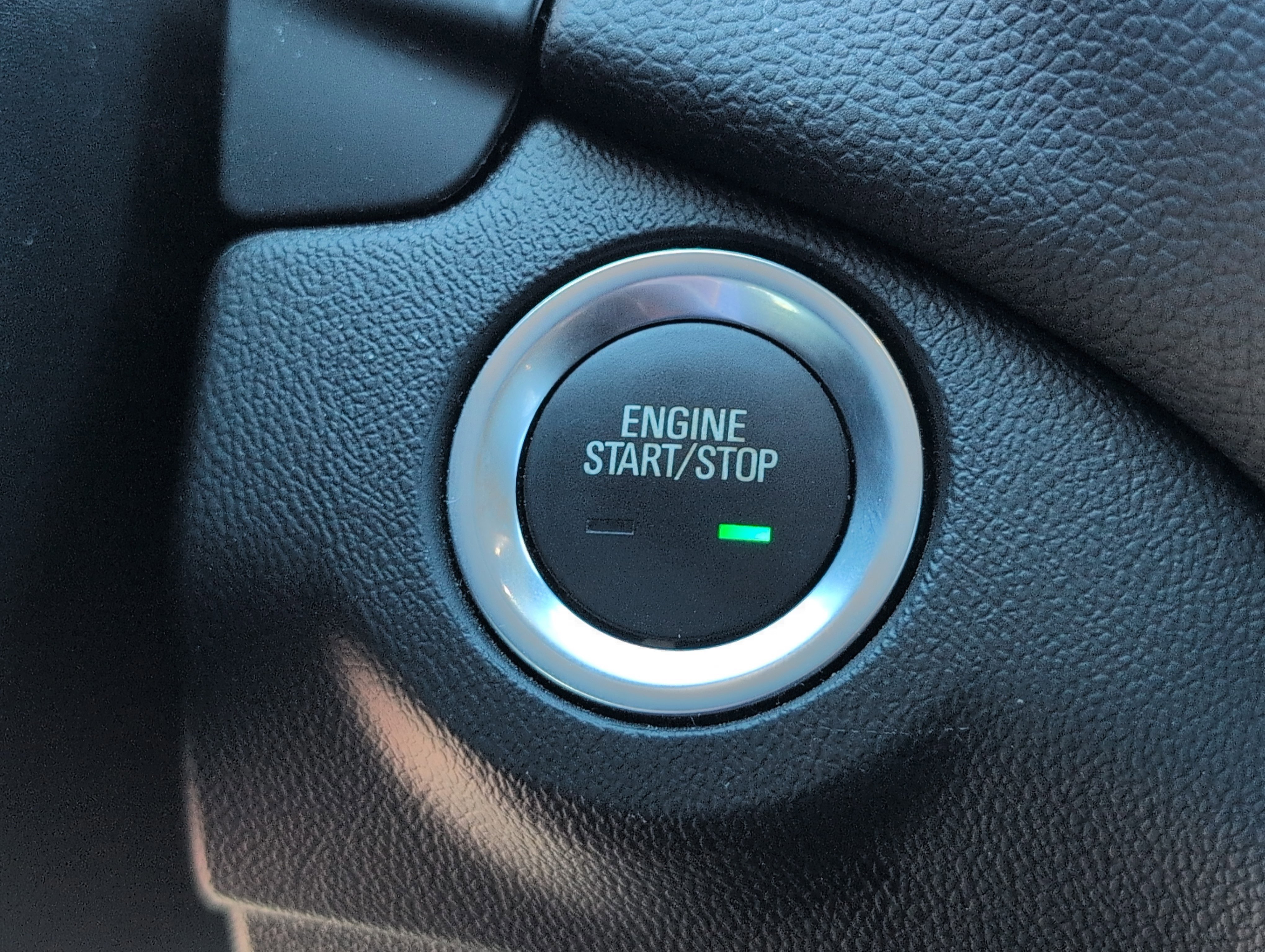 Used 2020 Chevrolet Equinox LT image 22