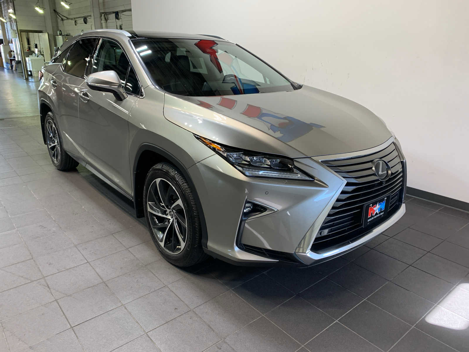 Used 2018 Lexus RX 350 AWD image 2