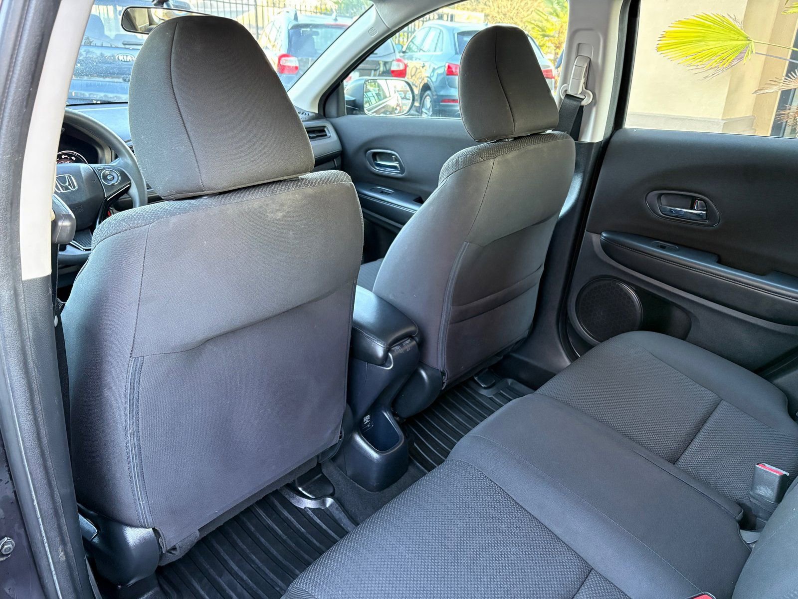 Used 2016 Honda HR-V LX image 20