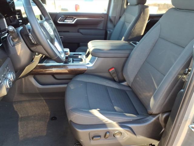 New 2026 GMC Sierra 1500 Elevation image 5