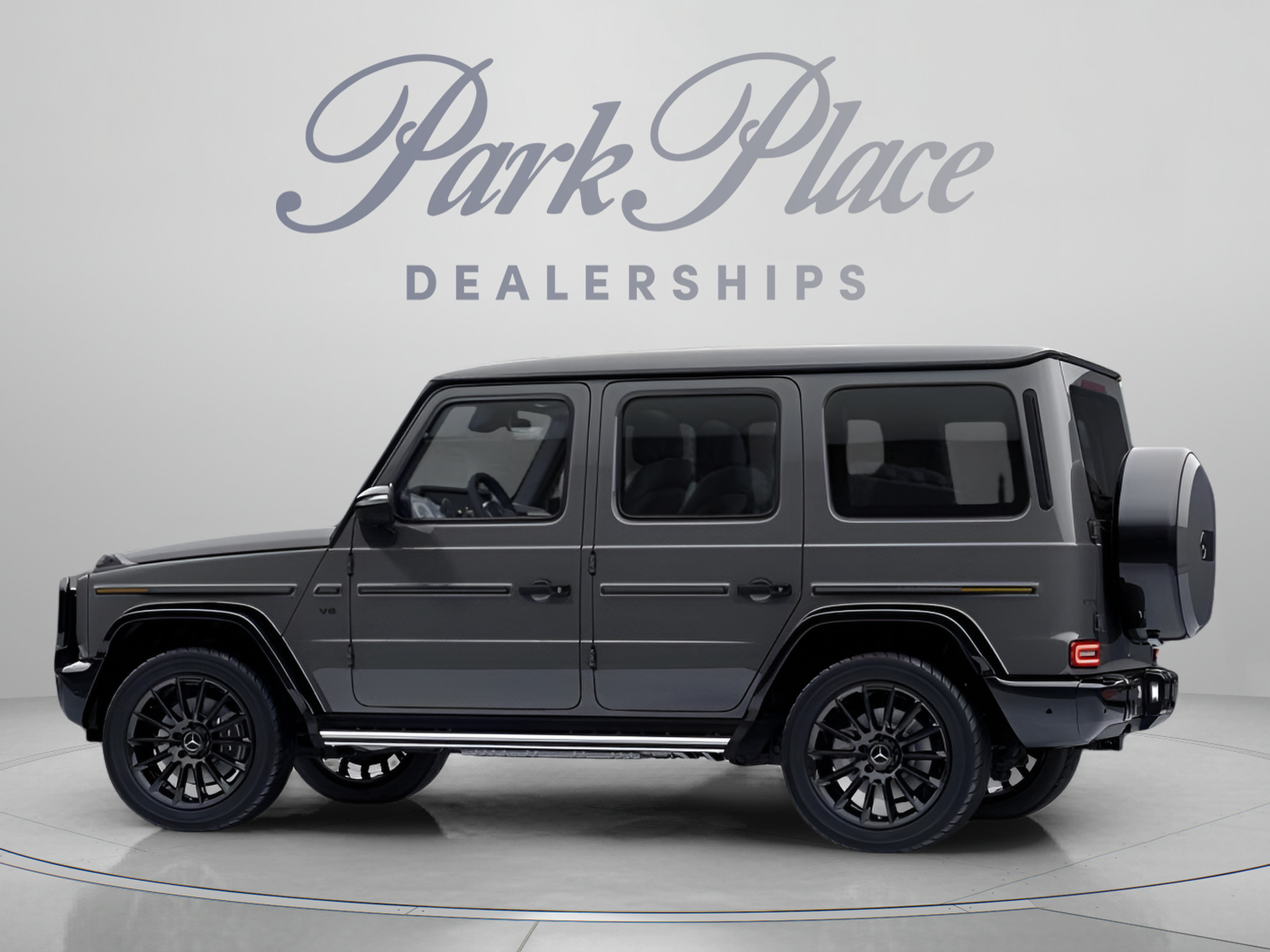 Used 2023 Mercedes-Benz G 550 image 12