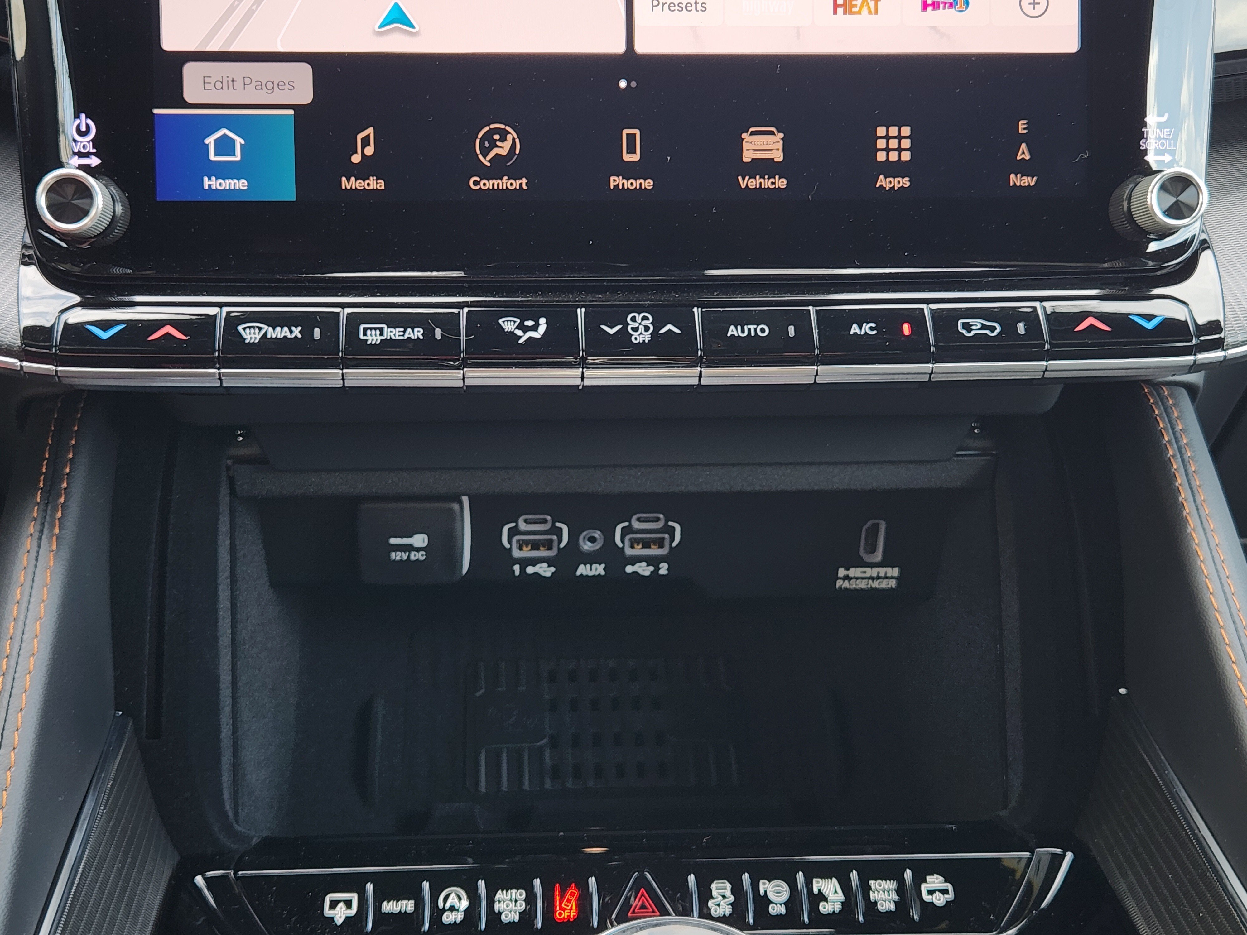 New 2026 Jeep Grand Wagoneer Summit AWD/4WD image 15