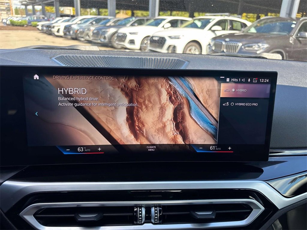 Used 2024 BMW 330e xDrive image 30