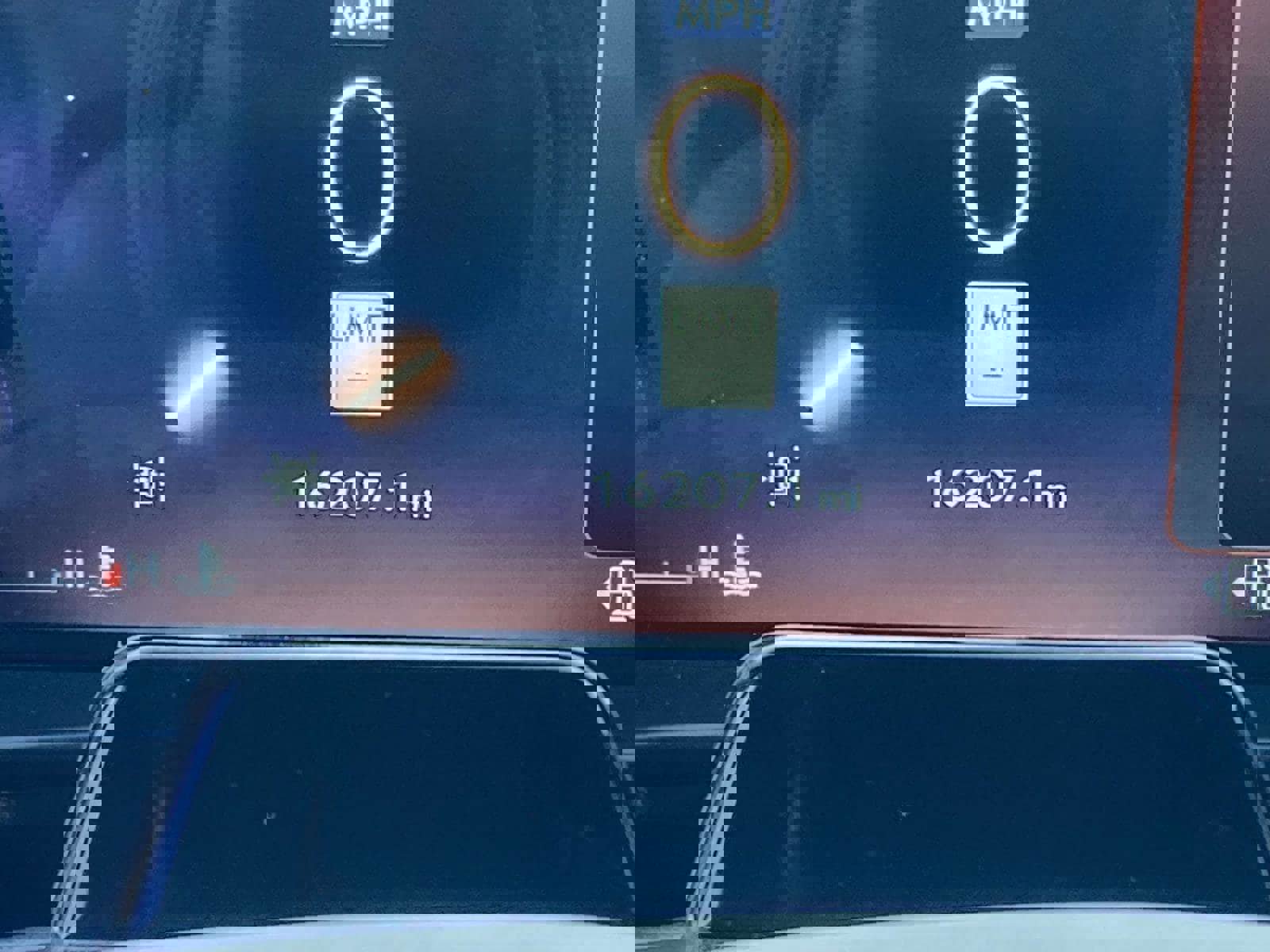 Used 2025 Lincoln Aviator Reserve w/ Luxury Package image 33