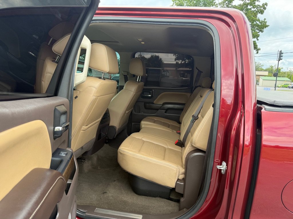 Used 2017 GMC Sierra 1500 Denali w/ Denali Ultimate Package AWD/4WD image 6