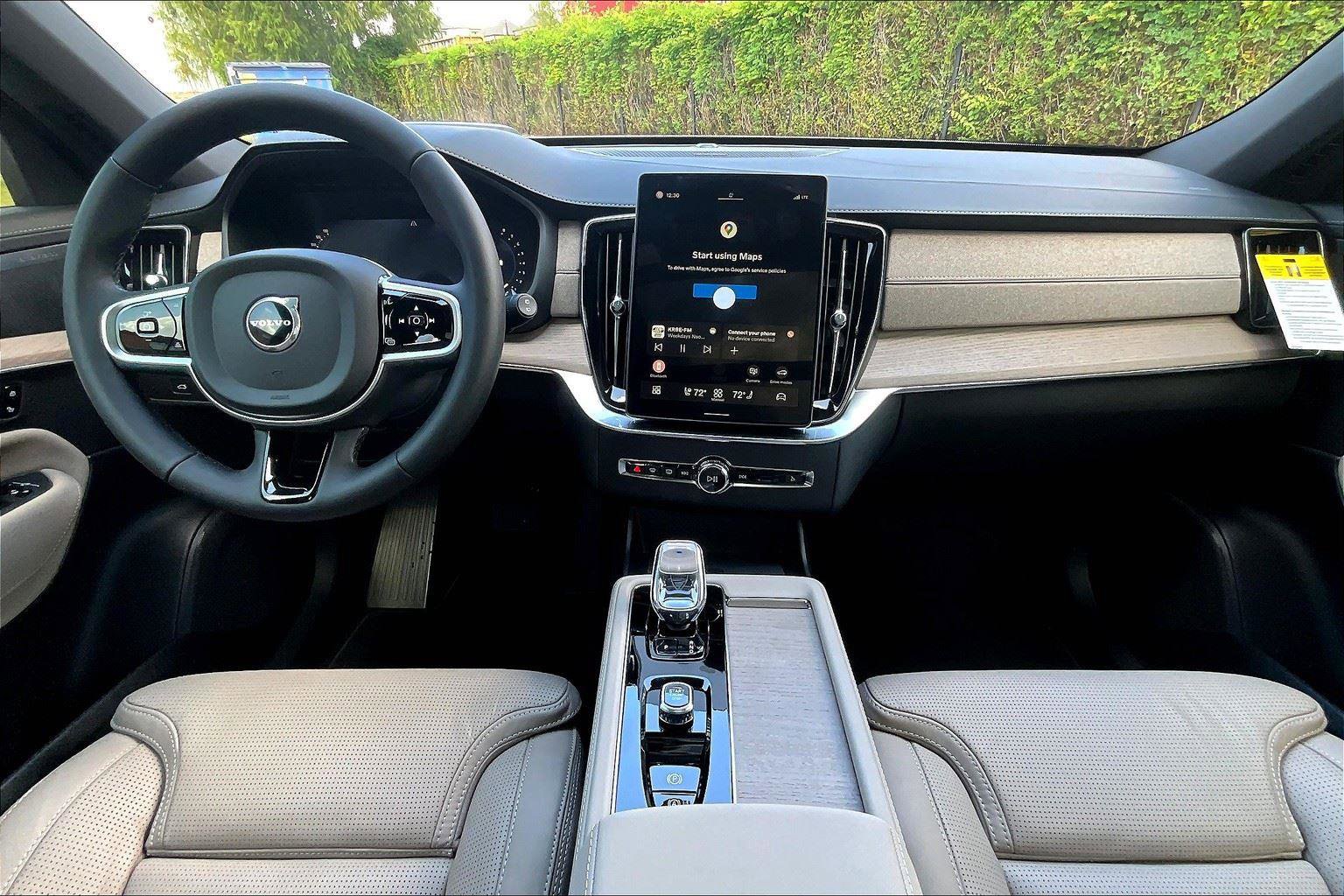 New 2026 Volvo XC90 B6 Ultra w/ Protection Package Premier image 8