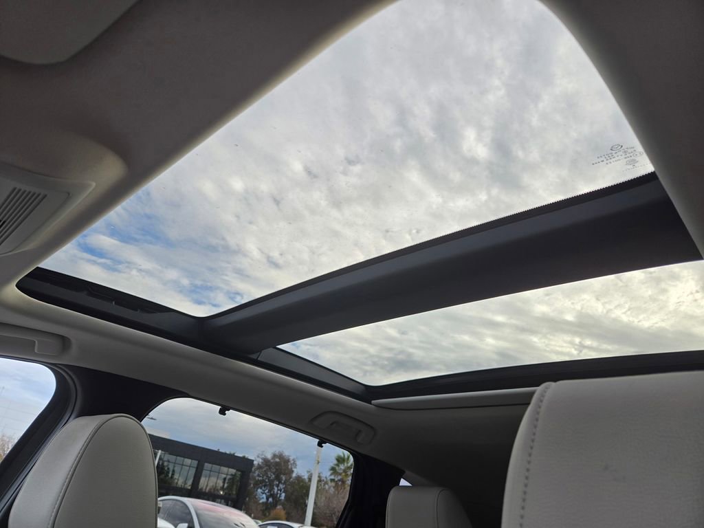 Certified 2025 MAZDA CX-90 Plug-In Hybrid w/Premium Sport image 22