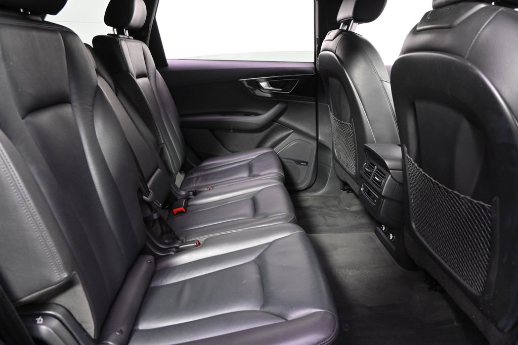 Used 2018 Audi Q7 3.0T Premium Plus w/ Premium Plus Package image 18