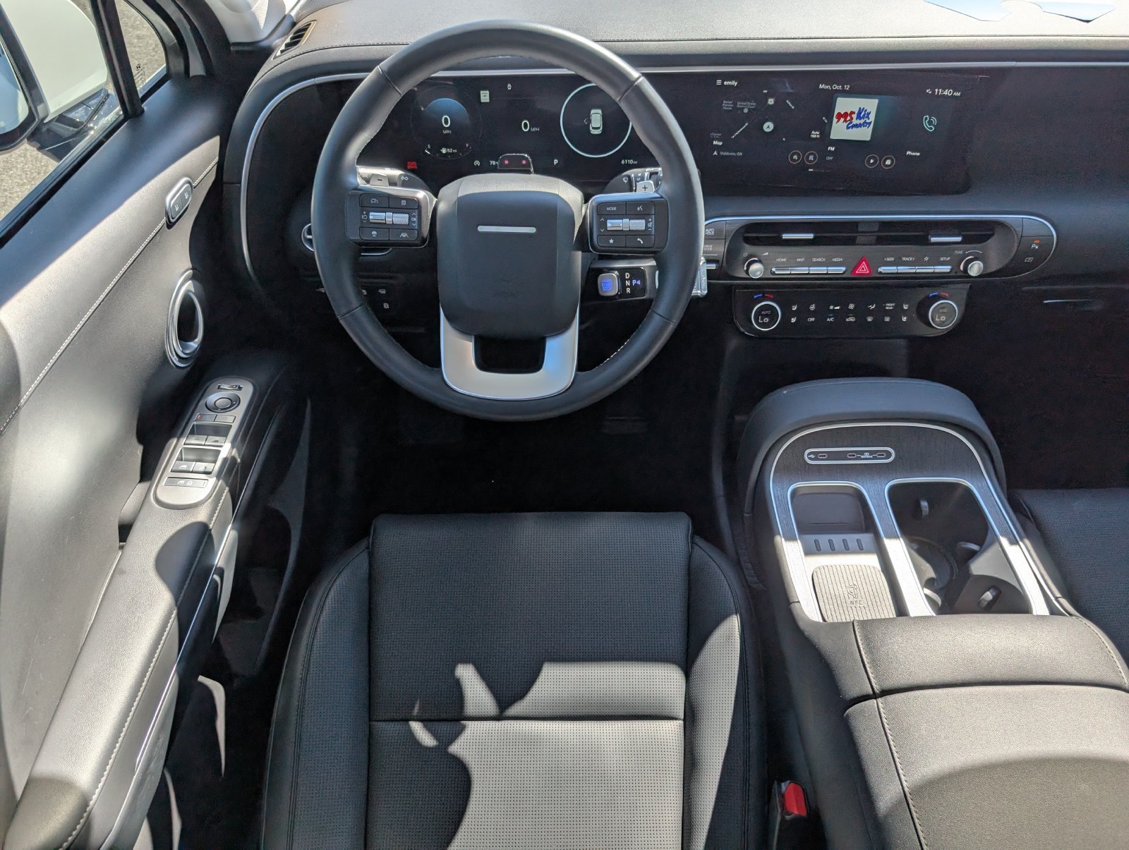 Used 2026 Hyundai Palisade SEL FWD image 6
