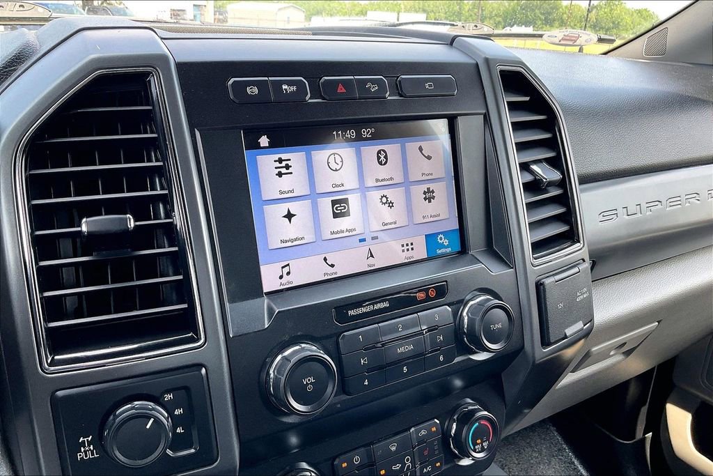 Used 2019 Ford F250 XLT w/ XLT Premium Package AWD/4WD image 24