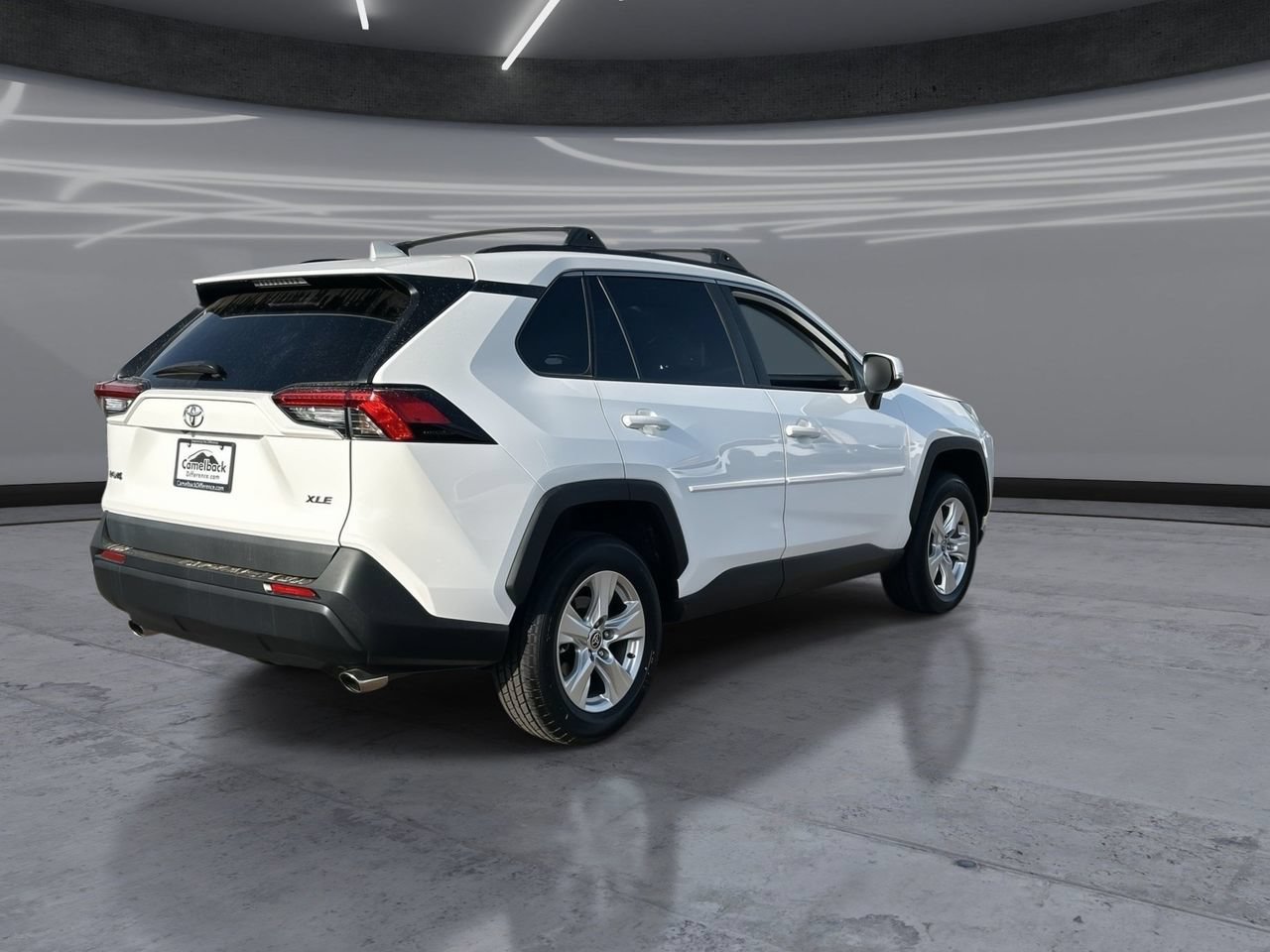 Used 2021 Toyota RAV4 XLE w/ Carpet Mat Package (TMS) FWD image 5