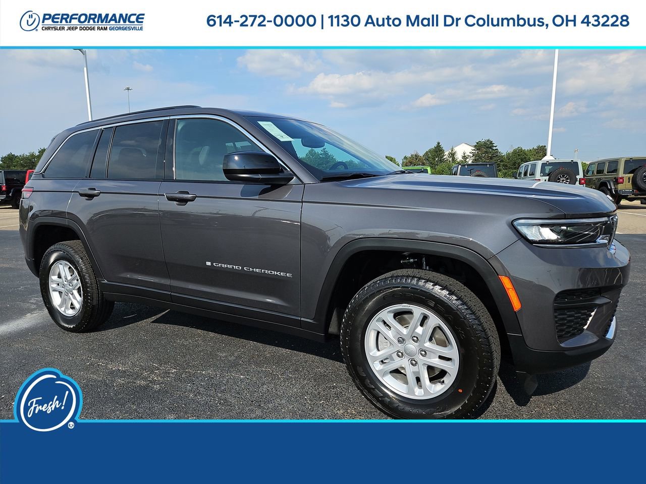 New 2025 Jeep Grand Cherokee Laredo w/ Luxury Tech Group I