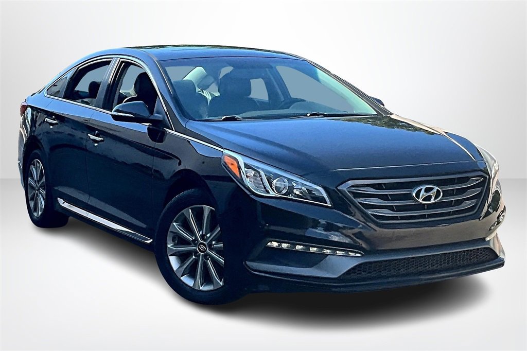 Used 2016 Hyundai Sonata Limited w/ Cargo Package image 3