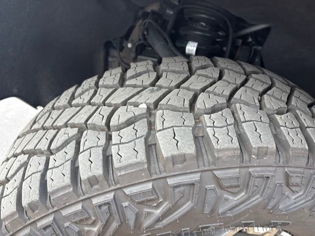 Used 2025 Chevrolet Colorado ZR2 w/ Technology Package image 29