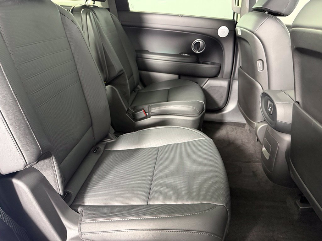 Used 2026 Hyundai Palisade Limited AWD/4WD image 25
