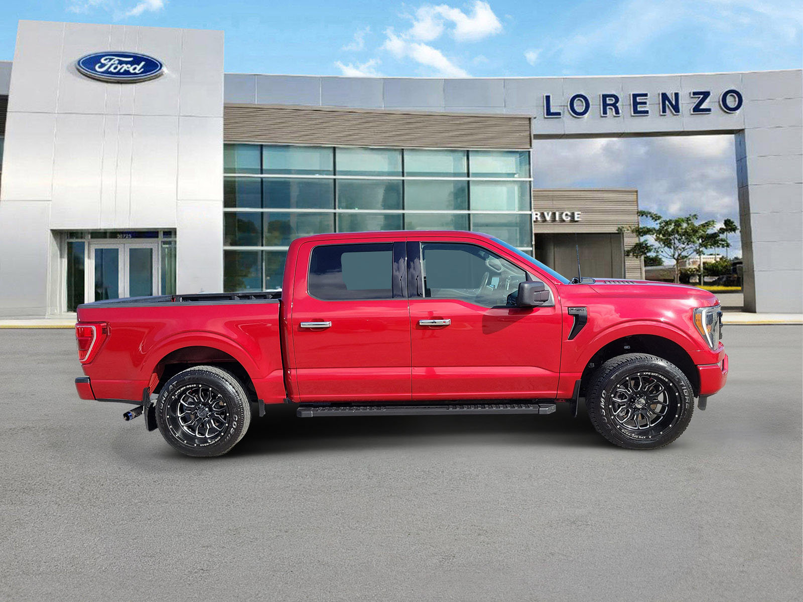 Used 2022 Ford F150 XLT w/ Equipment Group 301A Mid RWD image 4