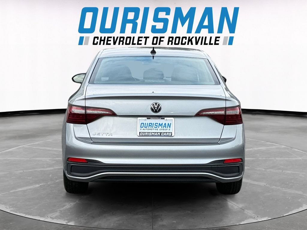 Used 2022 Volkswagen Jetta S FWD image 5