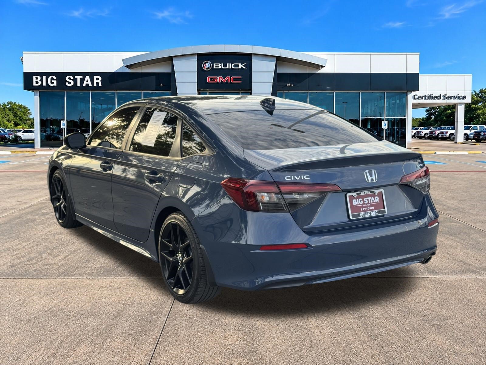 Used 2025 Honda Civic Sport image 5
