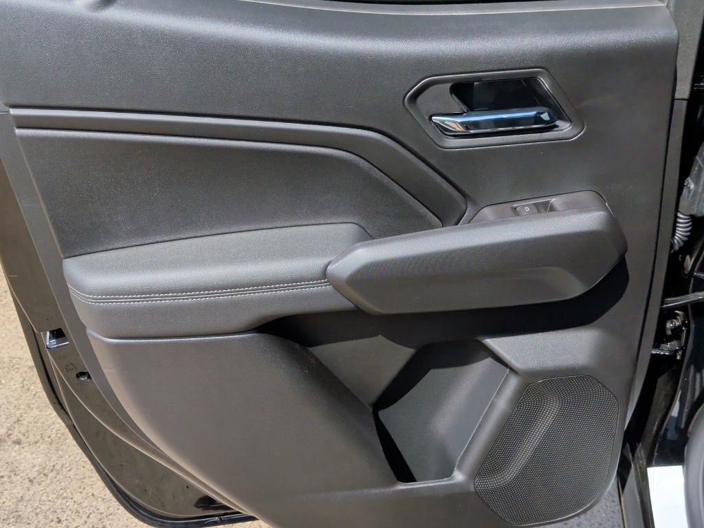 New 2026 GMC Canyon Elevation w/ Convenience Package RWD image 34