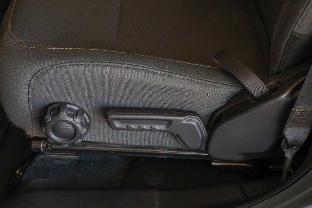 Used 2024 Jeep Wrangler Sport S w/ Convenience Group AWD/4WD image 10