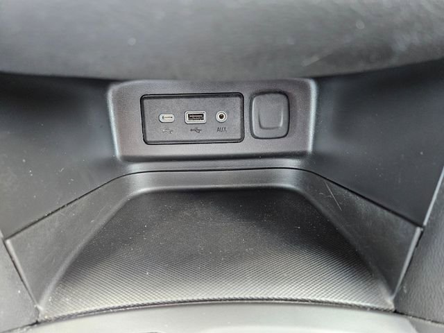 Used 2023 Chevrolet Equinox LT image 27